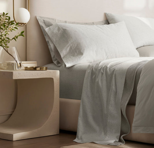 Signature Hemmed Sheet Set - Mist Climbing Vine