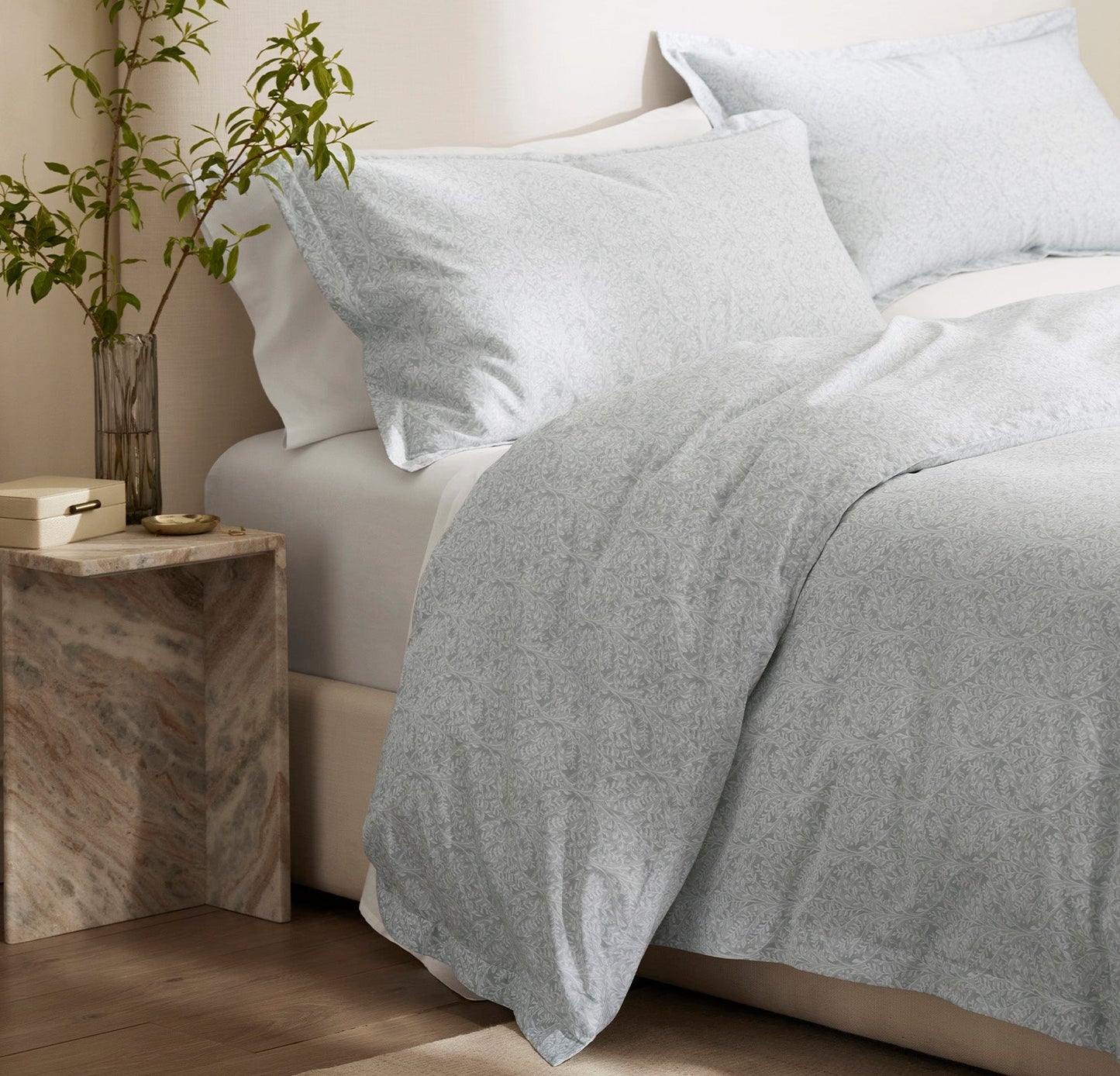 Signature Hemmed Duvet Set - Shore Climbing Vine