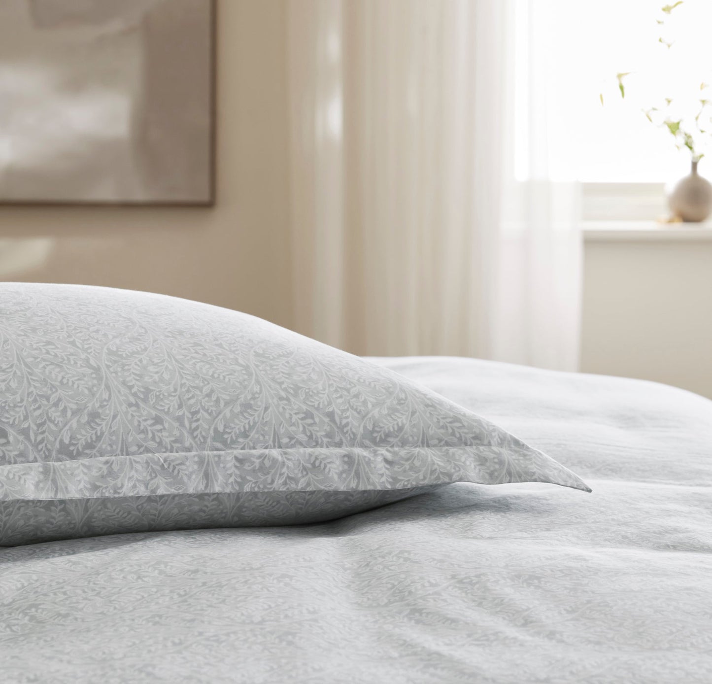 Signature Hemmed Duvet Set - Shore Climbing Vine