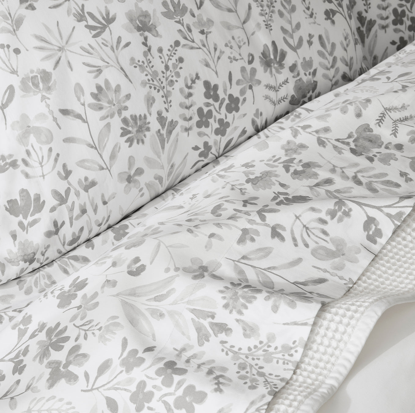 Signature Hemmed Sheet Set - Pewter Botanical