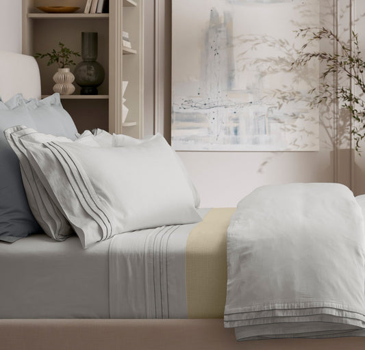 Signature Hemmed Sheet Set - White/Shore Triple Framed