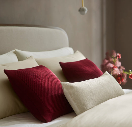 Ribbed Knit Pillow Cover (20x20) - Cranberry