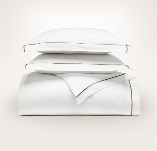Signature Hemmed Duvet Set - White/Juniper Embroidered